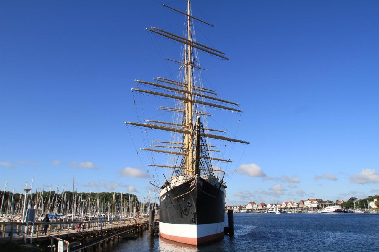 Slowdown Travemuende Lubeck Bagian luar foto