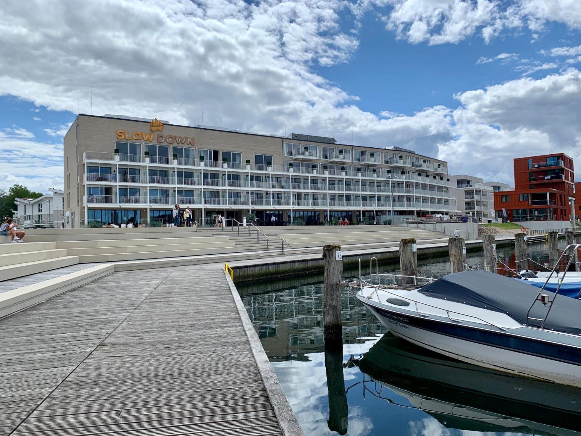 Slowdown Travemuende Lubeck Bagian luar foto